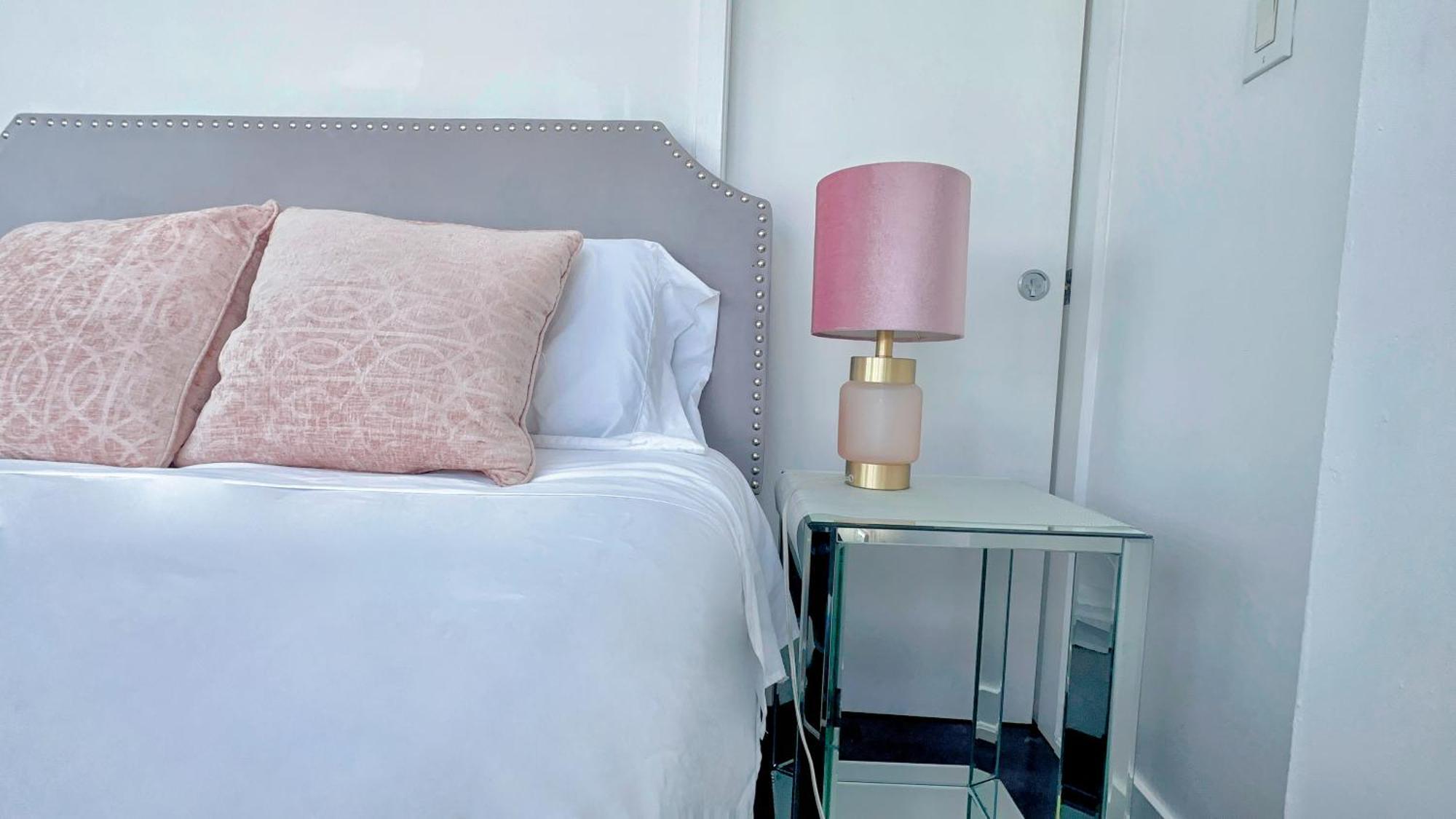 New Superior Lakeview Luxury Top Floor 3-Bedroom Suite On 48Th Floor Toronto Eksteriør billede